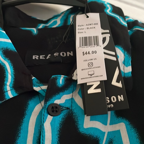 Reason men button down - Picture 3 of 3